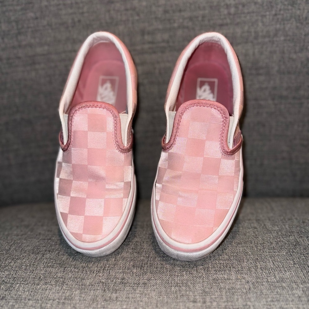Vans Kids Little Girls Pink and White Checkered Slip-On Sneakers Girls Size 2 - Picture 2 of 16